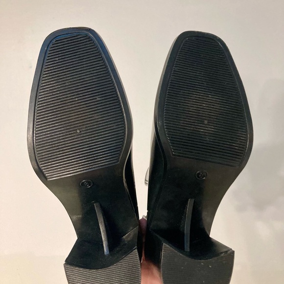 Jeffrey Campbell HURRICANE2 booties🖤 Size 8 - Picture 2 of 5